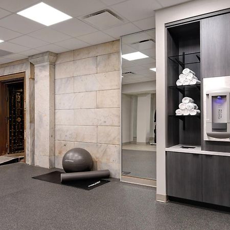 Courtyard By Marriott Cincinnati Downtown Экстерьер фото